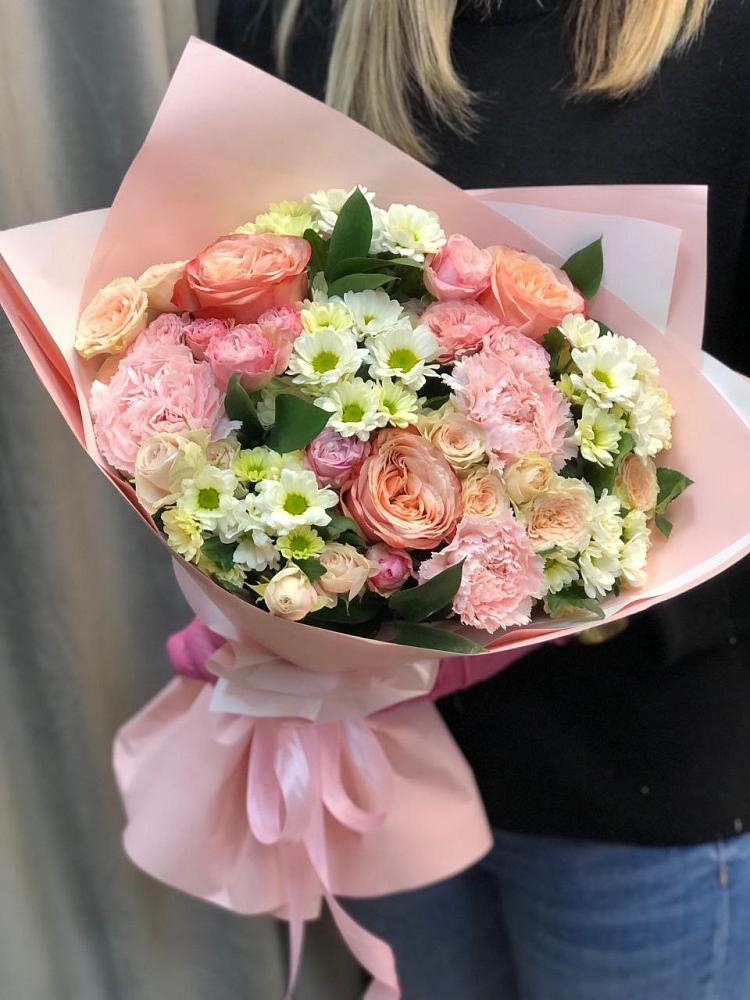 Букет цветов из: Гвоздики, Розы и Хризантемы в Староникольское 