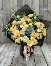 Букет цветов из:  Розы и Лизиантусы в Староникольское 