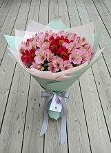 Букет цветов из:  Альстромерии в Староникольское 