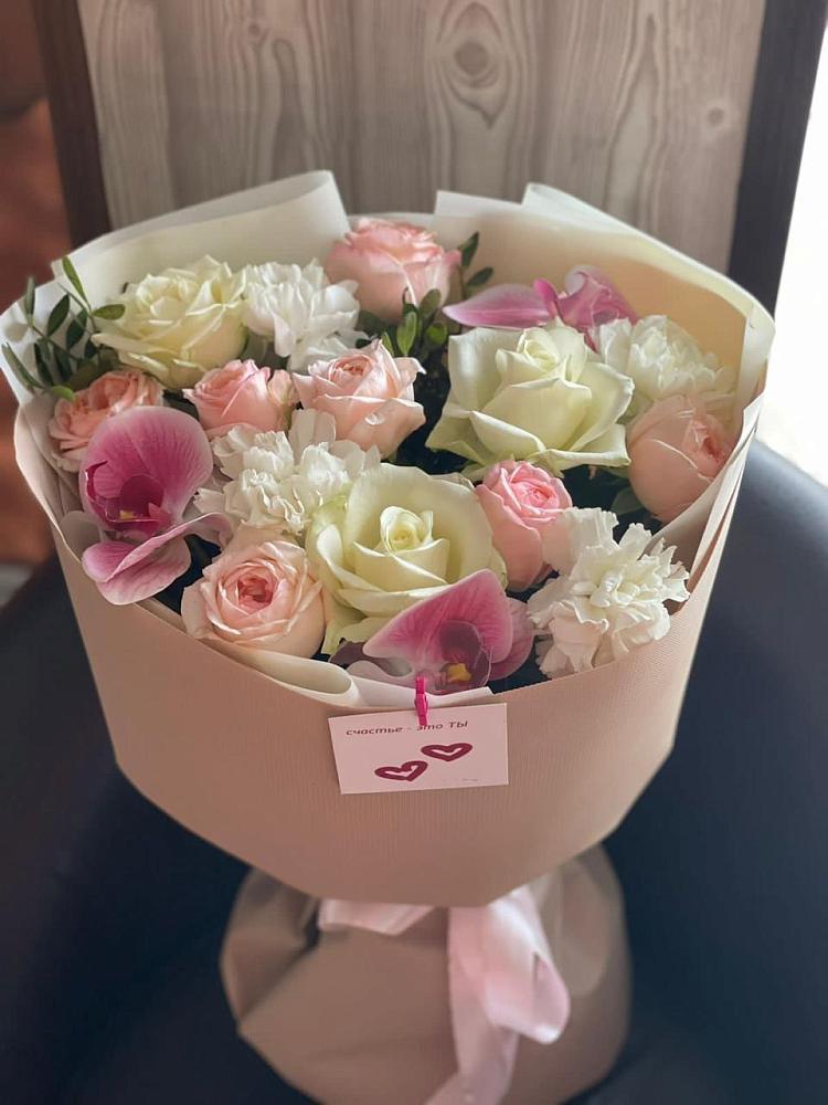 Букет цветов из: Орхидеи, Розы и Гвоздики в Староникольское 