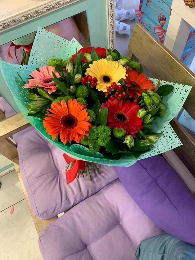 Букет цветов из: Герберы, Хризантемы и Альстромерии в Староникольское 