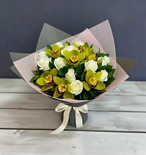 Букет цветов из:  Орхидеи и Розы в Староникольское 