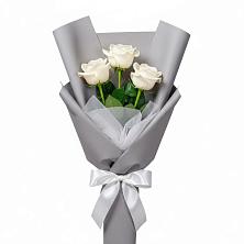 Букет 3 белые розы в Староникольское 