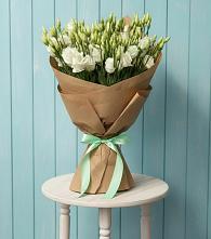 Букет цветов из:  Лизиантусы в Староникольское 