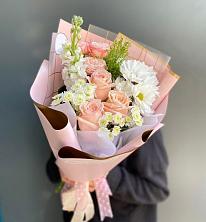 Букет цветов из:  Хризантемы и Розы в Староникольское 