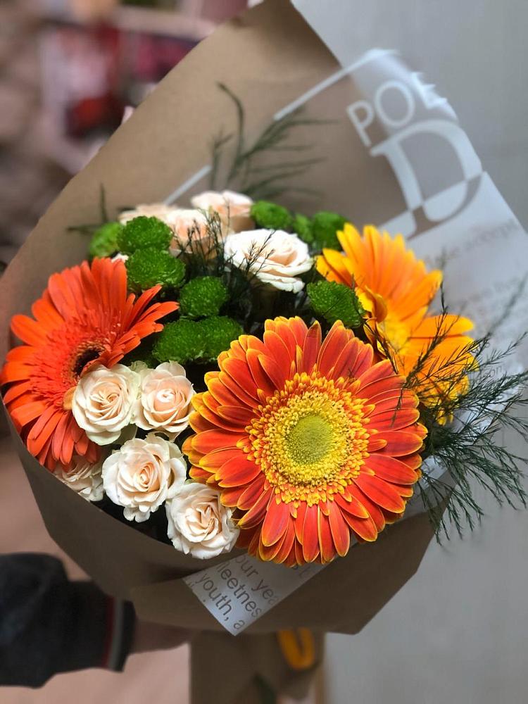 Букет цветов из: Герберы, Хризантемы и Розы в Староникольское 