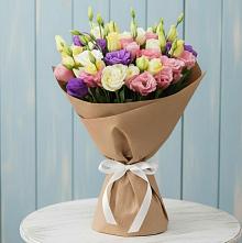Букет цветов из:  Лизиантусы в Староникольское 