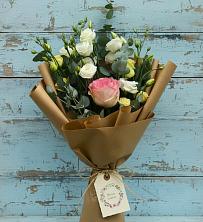 Букет цветов из:  Розы и Лизиантусы в Староникольское 